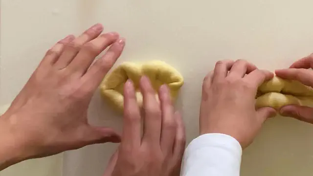 バターシュガーパン 工程10