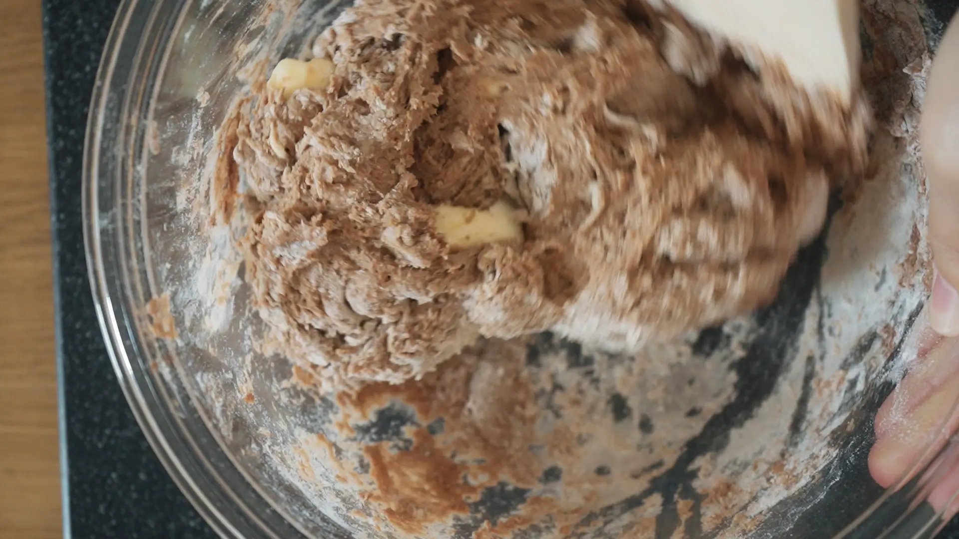 チョコロールパン 工程1